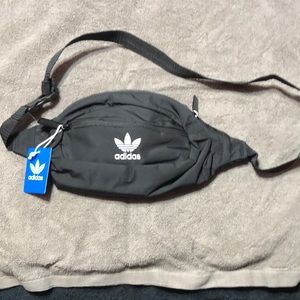 Adidas Fannie pack